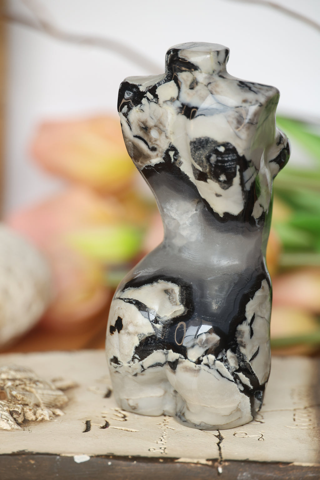 Volcano Agate Lady Bust Carving