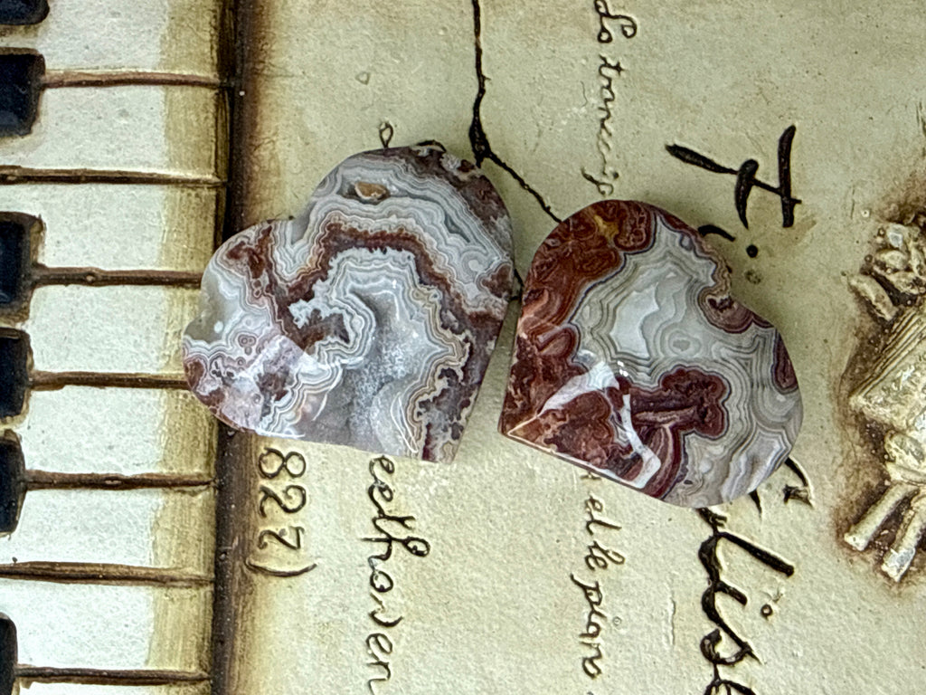 Crazy Lace Agate Hearts
