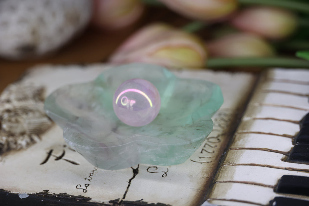Green Fluorite Flower Bowl