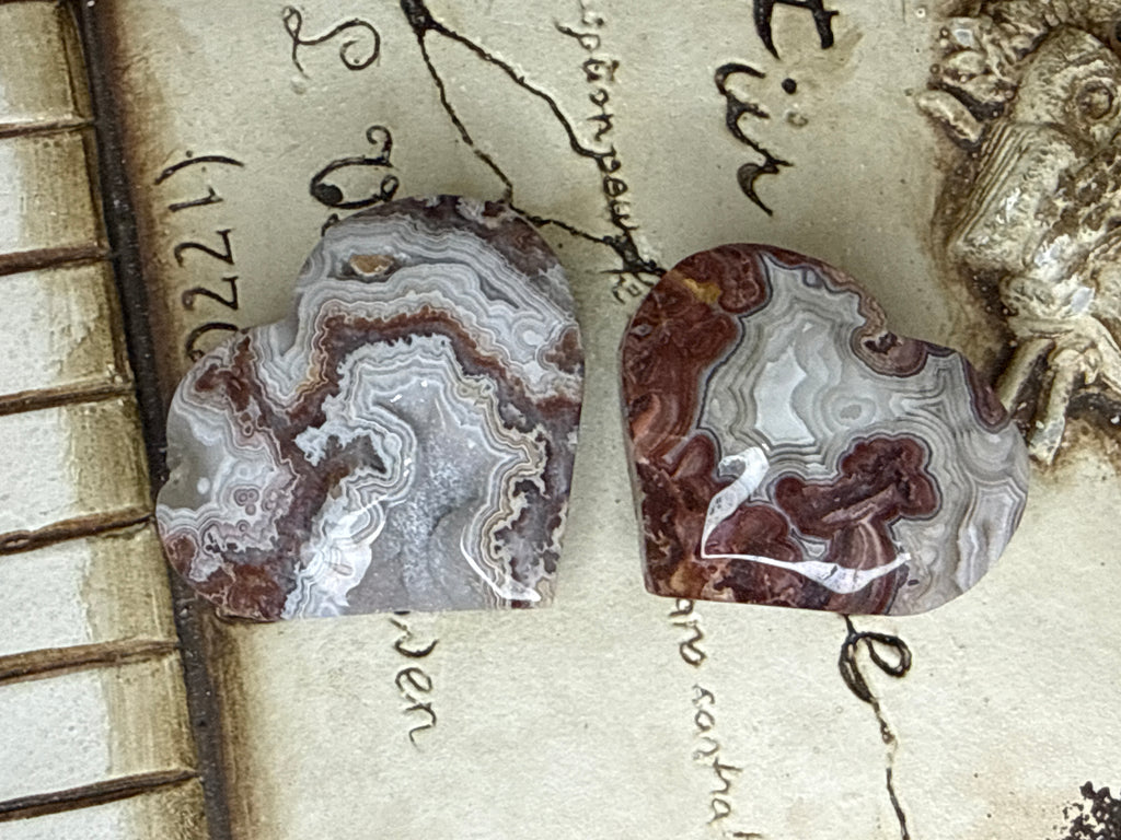 Crazy Lace Agate Hearts